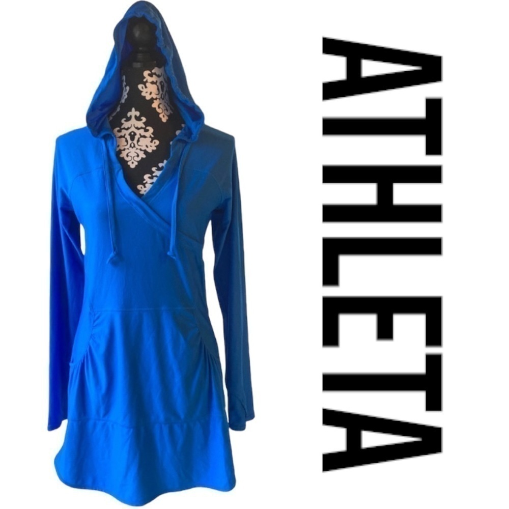Athleta Blue Long Sleeve Hooded‎ Tunic Top Thumbholes Pockets Womens Small